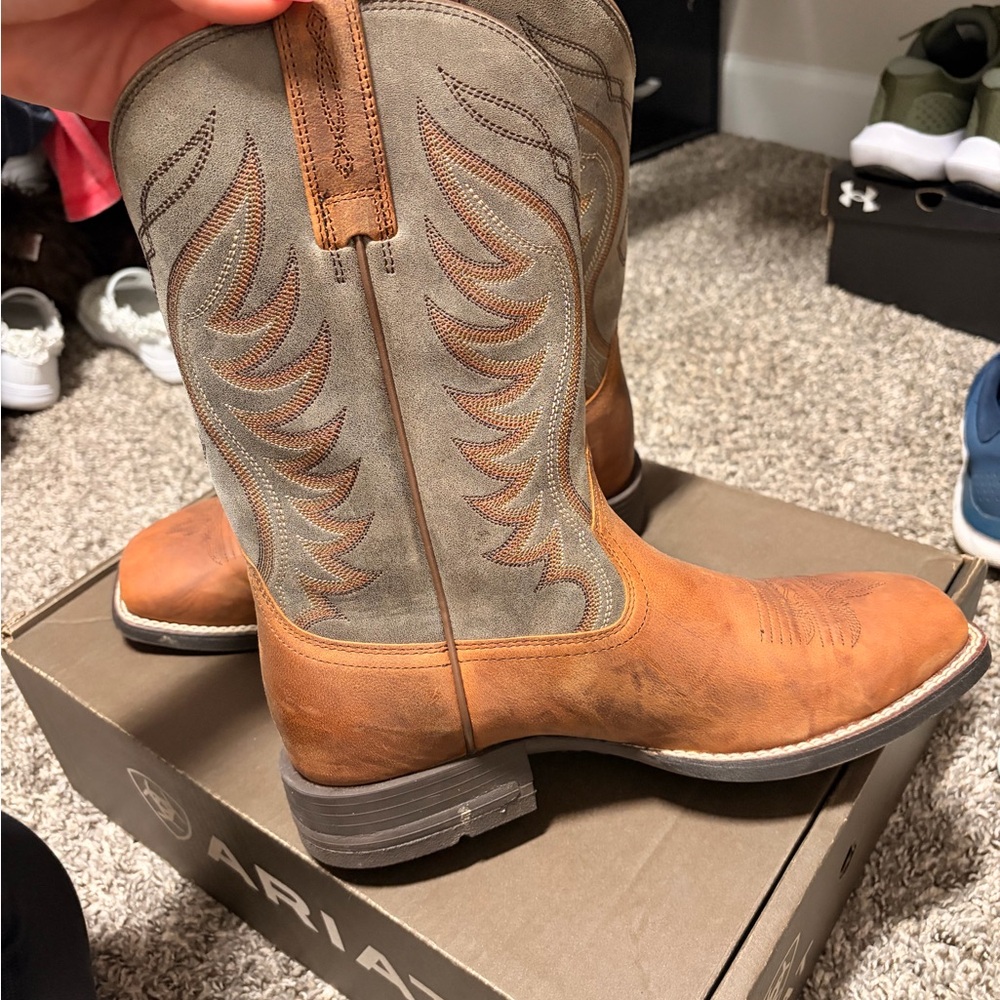 Ariat Men's Cowboy Boots - Brown and Gray - Picture 3 of 6